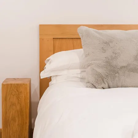 Wellybob Cottage, By Birch - New